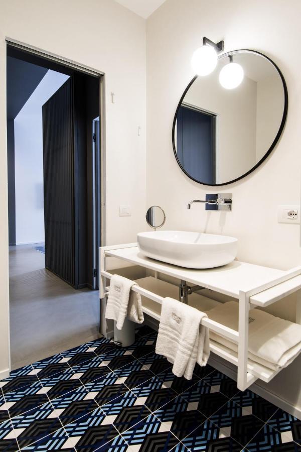 Toraldo Suites - Dimore Partenopee Naples Exterior photo